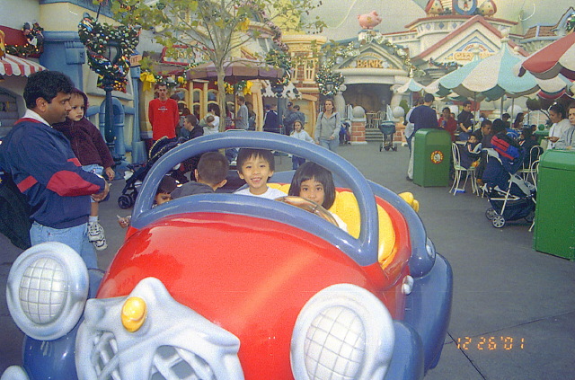 Disney_drivemycar.jpg