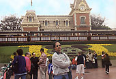 Robi at Disneyland entrance
